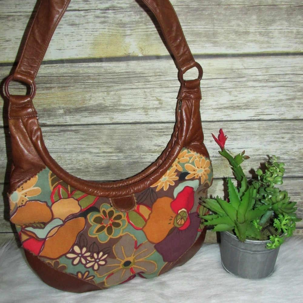 Vntg Paint The Lily Floral Print Leather Trim Hobo